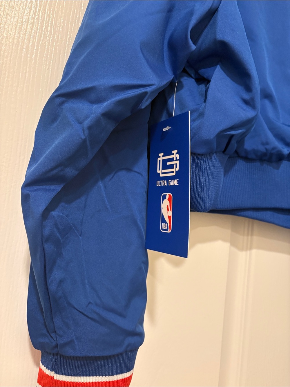 Mitchell & Ness Royal Blue Knicks Cropped Windbreaker - Picture 4 of 6